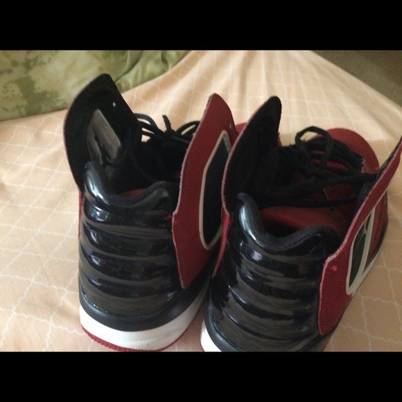 Preowned air Jordan athletic shoes size 12 main image 5